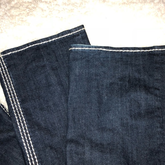 *sold* - Picture 3 of 4